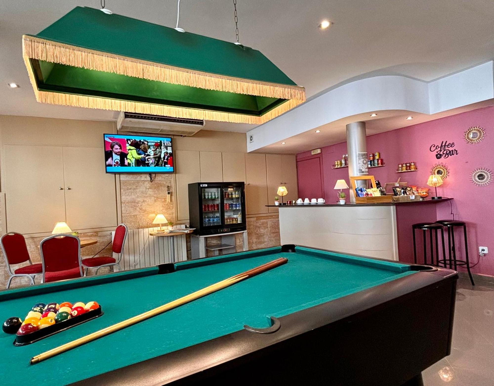 Hotel Piccadilly Σίτζες Εξωτερικό φωτογραφία
