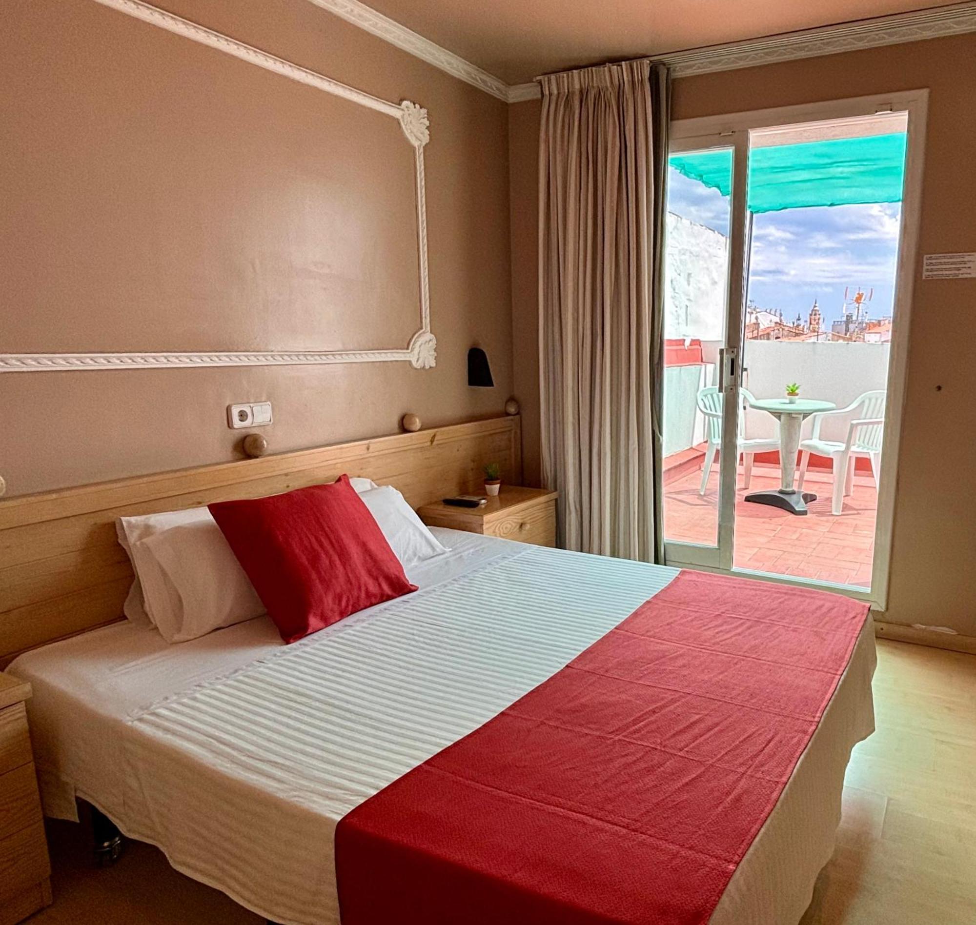 Hotel Piccadilly Σίτζες Εξωτερικό φωτογραφία